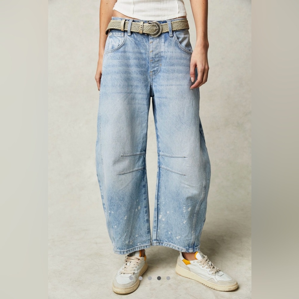 We The Free Lucky You Mid-Rise Barrel Jeans in Aegean